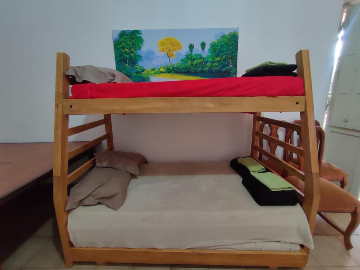 Hostal Paradiso Асунсьон Экстерьер фото